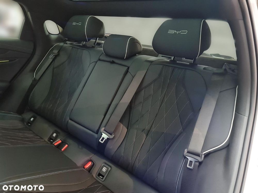 BYD Seal - 16