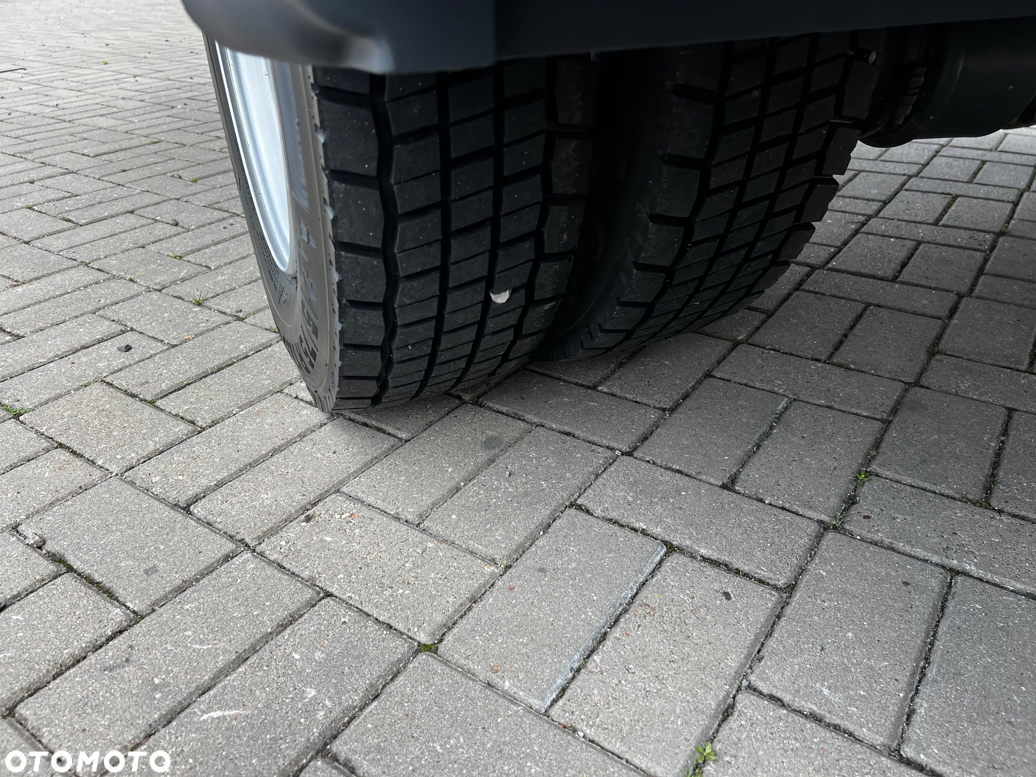 Mercedes-Benz ATEGO - 32