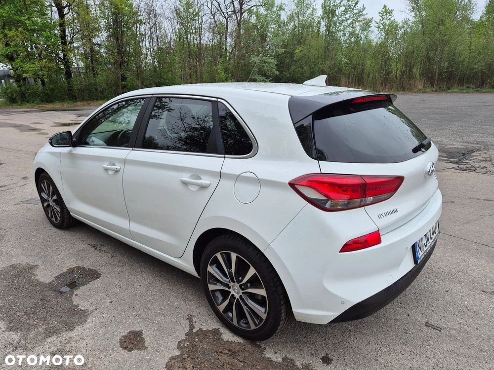 Hyundai i30 1.4 T-GDI Premiere Style - 4