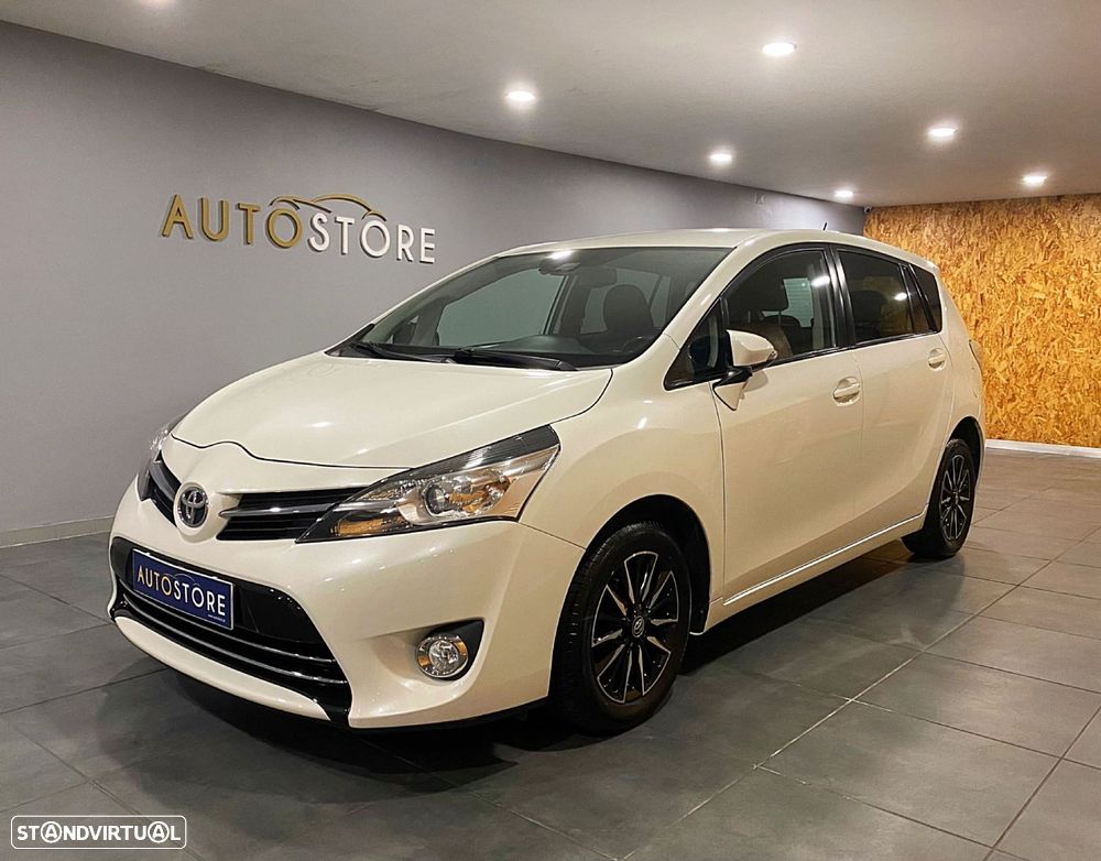 Toyota Verso 1.6 D-4D Exclusive - 1
