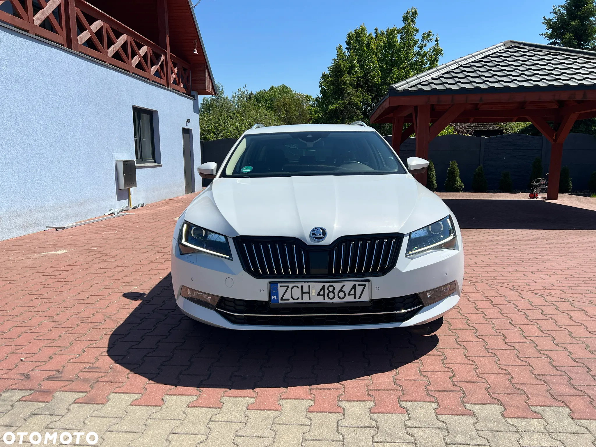 Skoda Superb Combi 2.0 TDI DSG L&K - 3