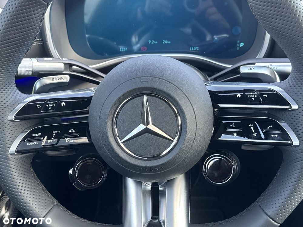 Mercedes-Benz AMG GT 63 4MATIC+ - 12