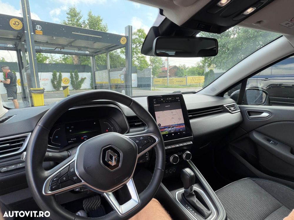 Renault Clio E-TECH 140 ZEN - 9