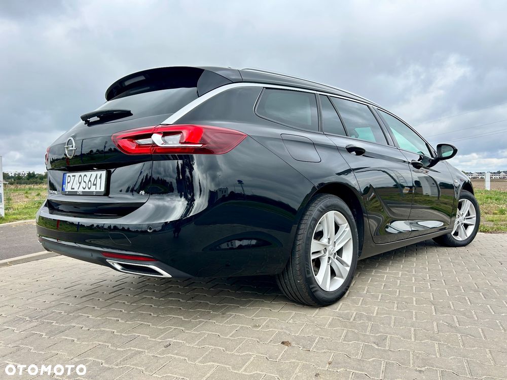 Opel Insignia CT 2.0 CDTI 4x4 Exclusive S&S - 27