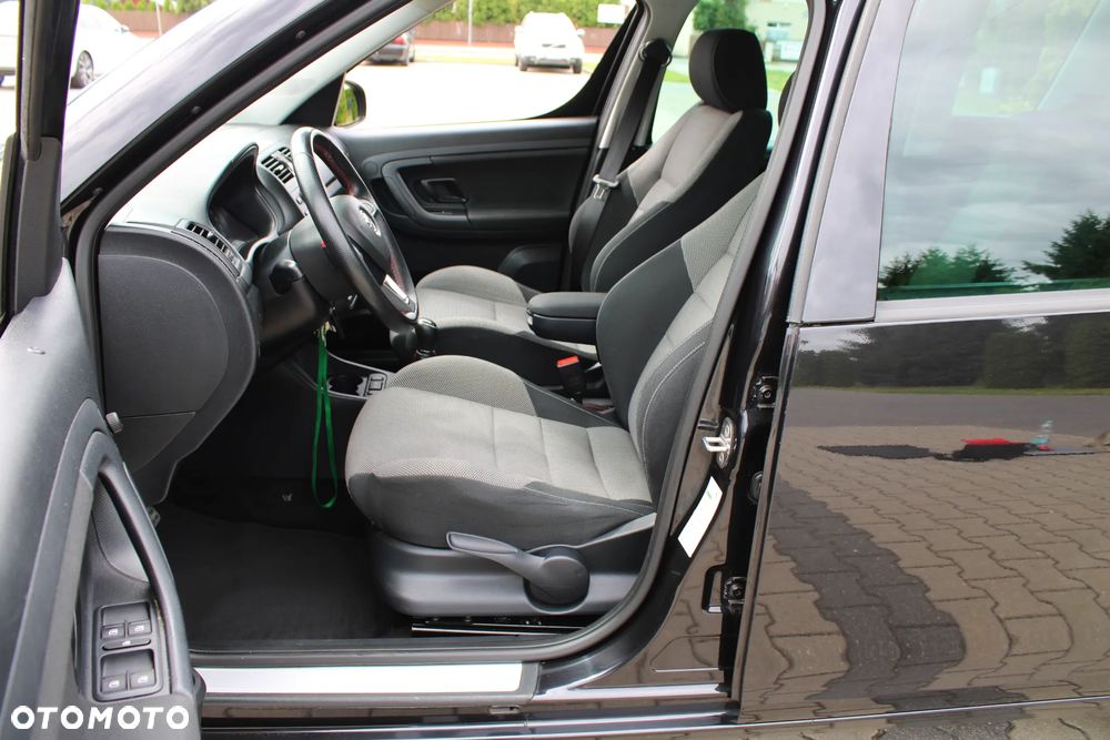 Skoda Roomster 1.6 TDI DPF Noire - 23