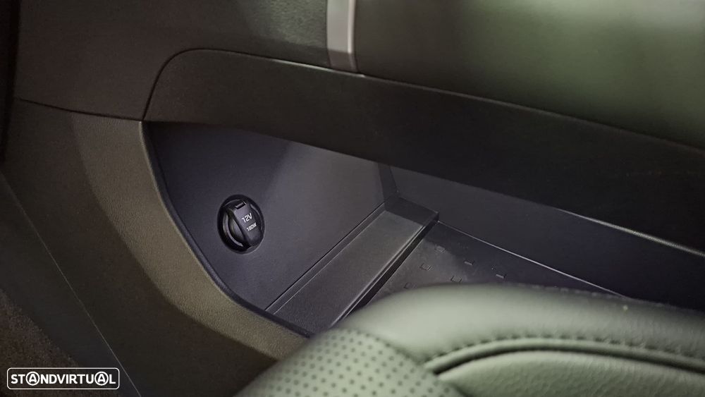 Hyundai Santa Fe 1.6 T-GDI PHEV Vanguard - 27