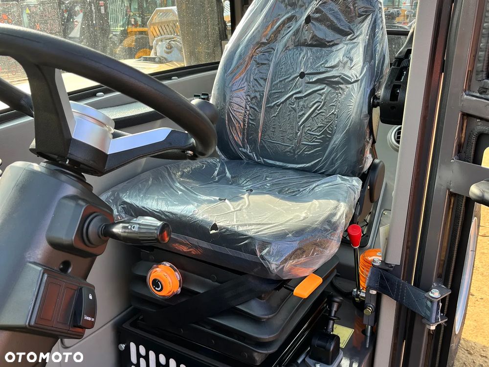 Günstig GT3007 ładowarka teleskopowa - 4