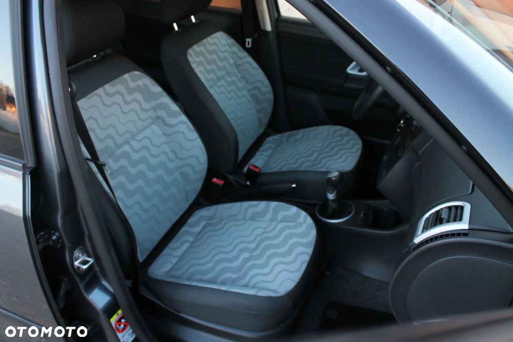 Skoda Fabia 1.2 HTP - 6