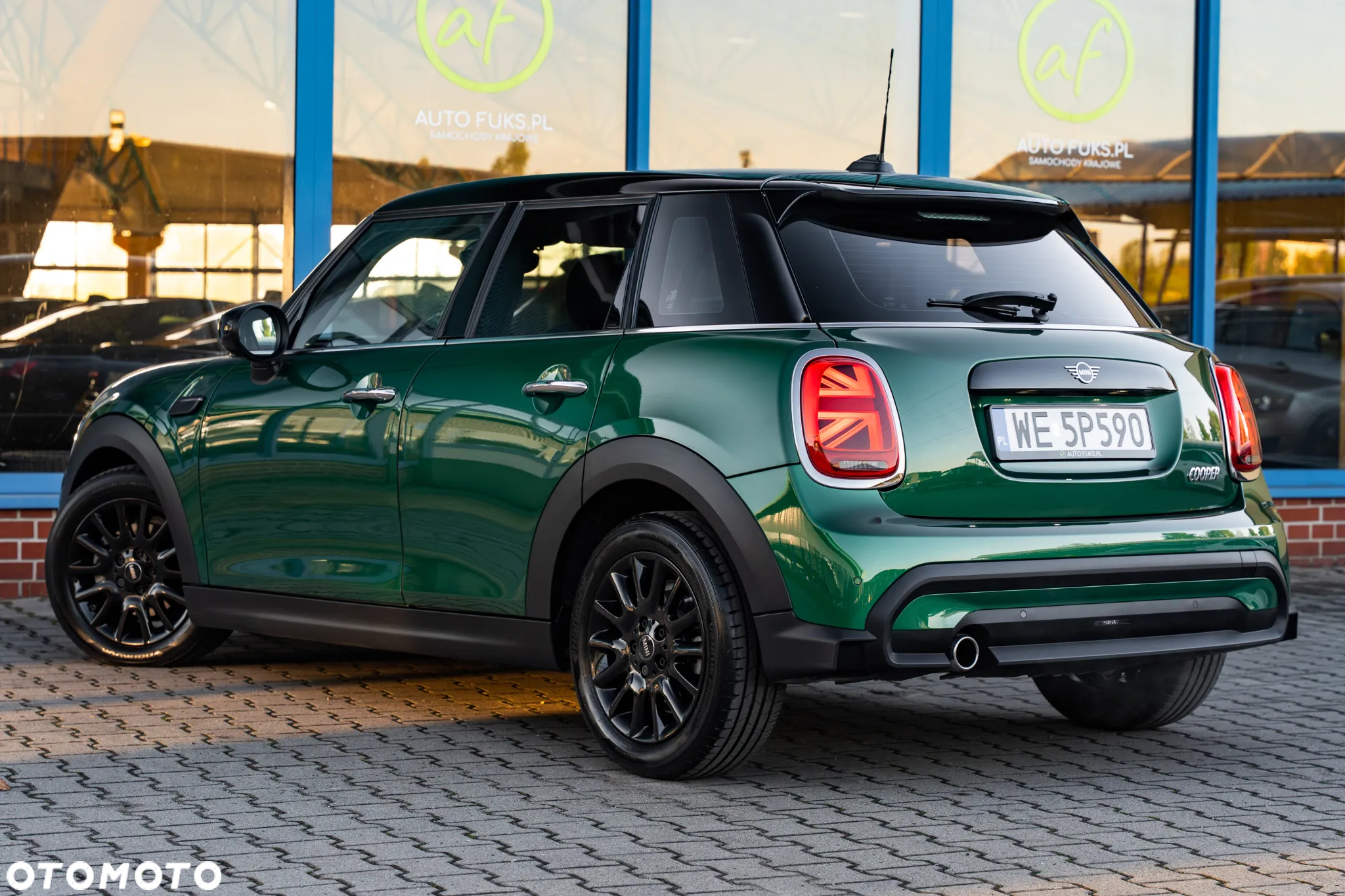 MINI Cooper Classic Trim - 8