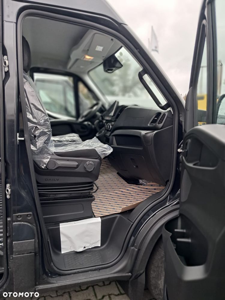 Iveco Daily / Pewny partner w biznesie ! - 23