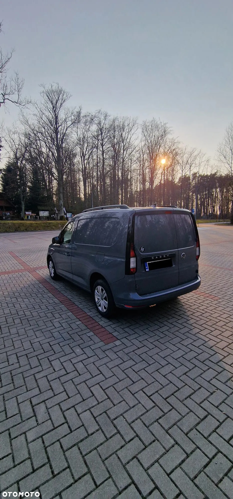 Volkswagen Caddy - 4