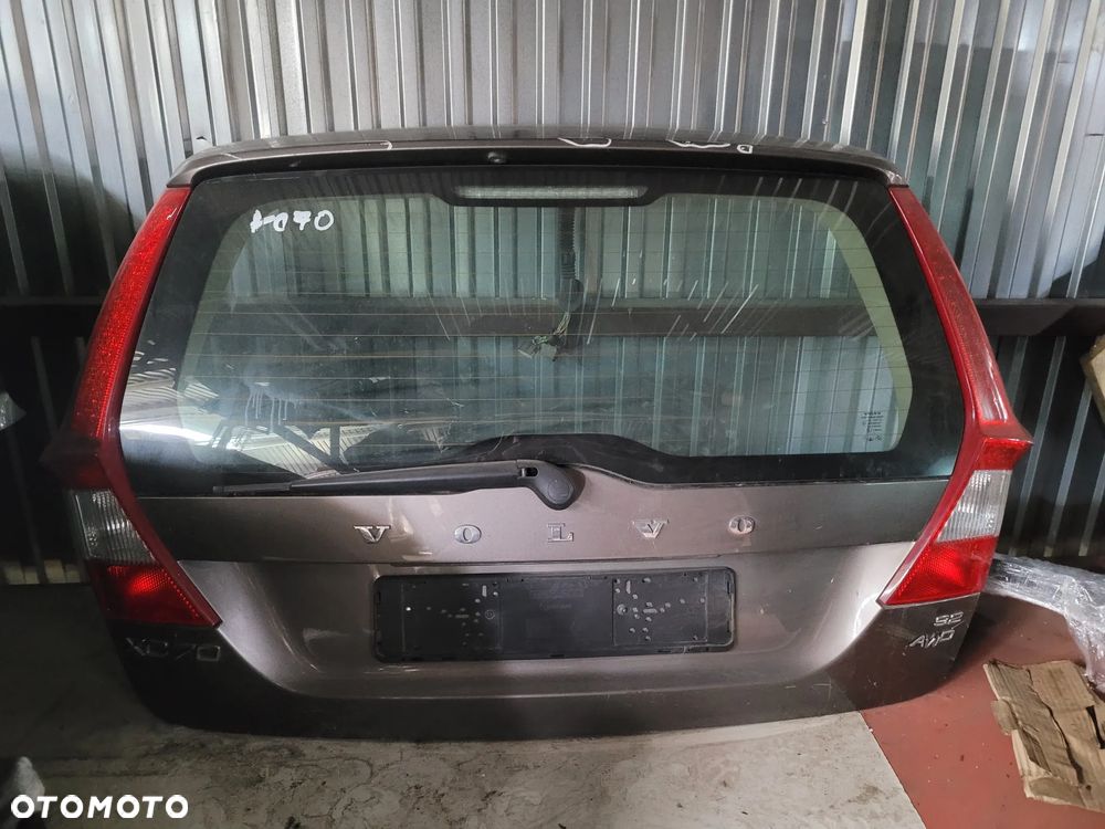 KLAPA BAGAŻNIKA VOLVO XC70 III - 1