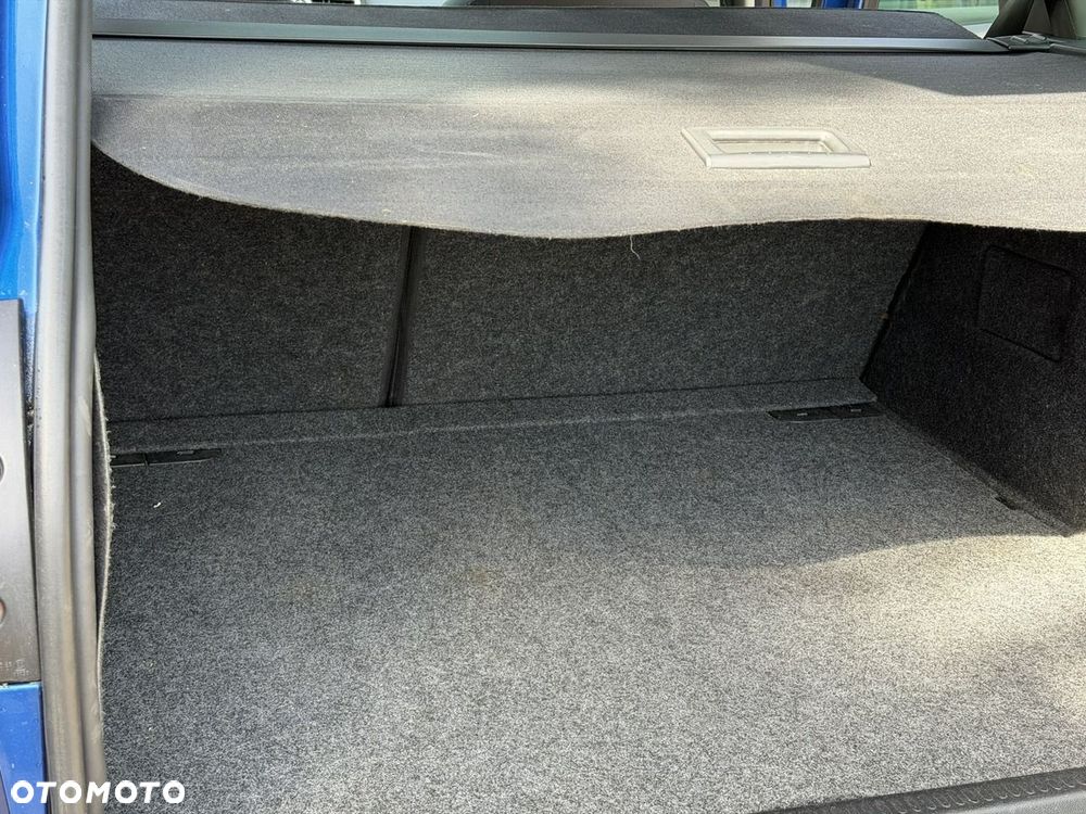 Renault Clio - 21