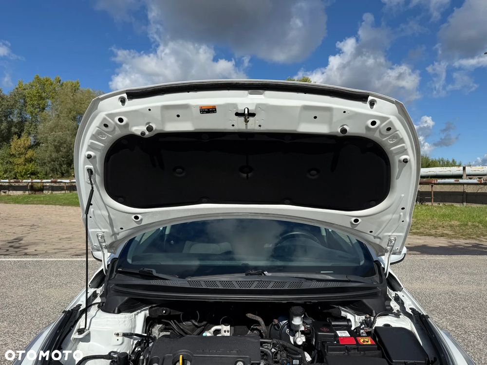 Kia Ceed 1.4 CVVT Dream-Team Edition - 29