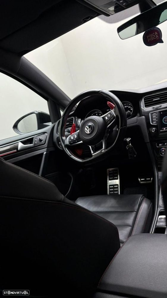 VW Golf GTI Performance BlueMotion DSG - 12