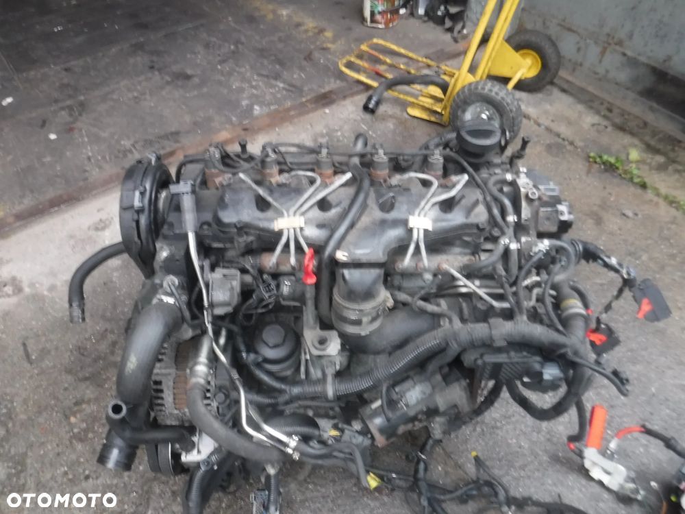 Volvo XC60   S80  XC70 S60 II V60 V70 silnik 2.4 D5 D5244T - 5