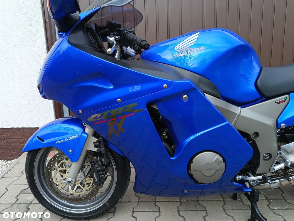 Honda CBR - 27