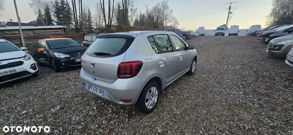 Dacia Sandero Blue dCi 95 Comfort - 4