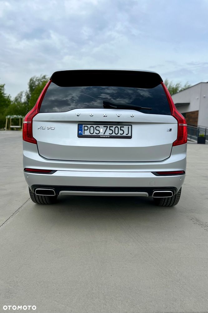Volvo XC 90 D5 AWD Geartronic RDesign - 6