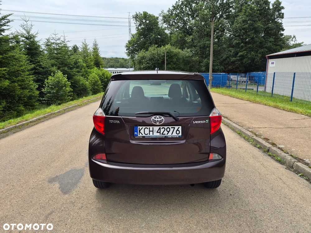 Toyota Verso S 1.33 VVT-i Club - 5