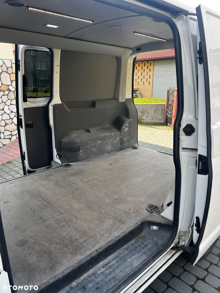 Volkswagen Transporter L1H1 DSG - 9