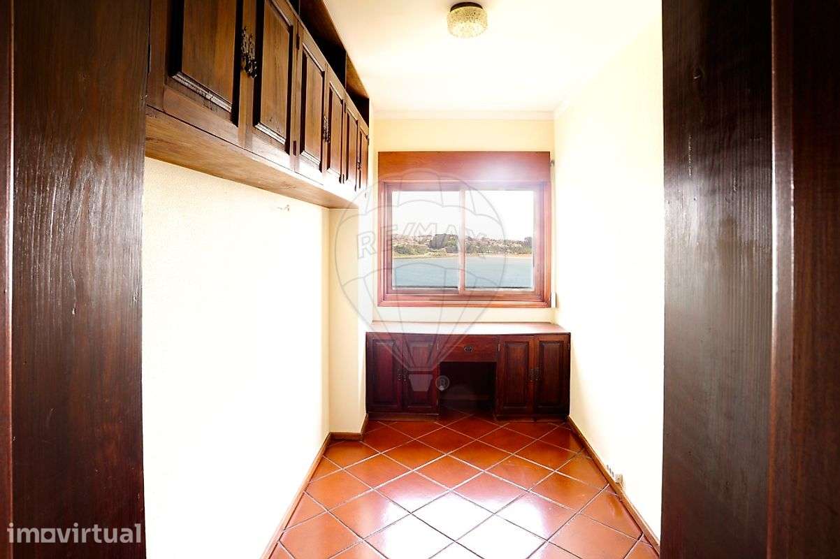 Apartamento T4 para arrendamento - Grande imagem: 2/19