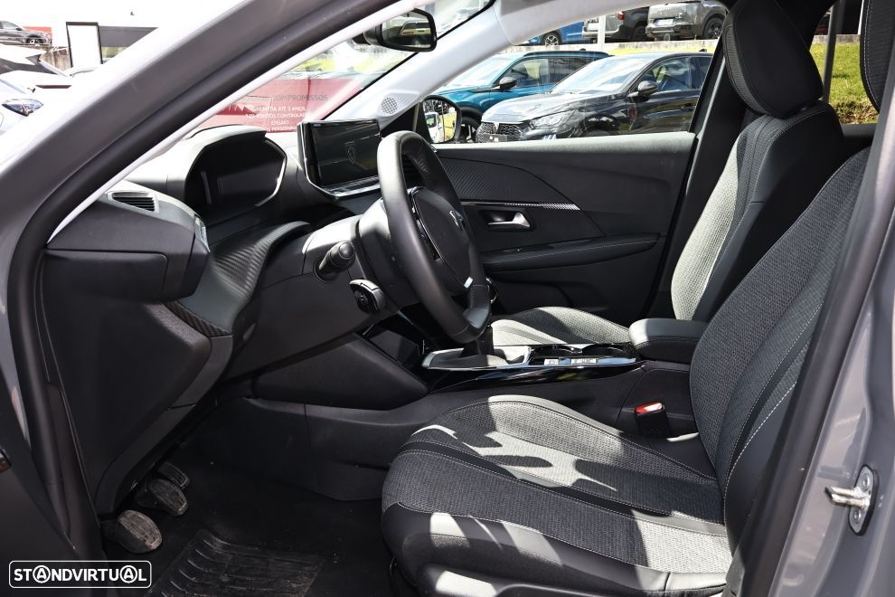 Peugeot 208 1.2 PureTech Allure - 14