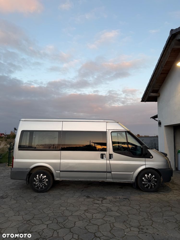 Ford Transit 2009 photo 3