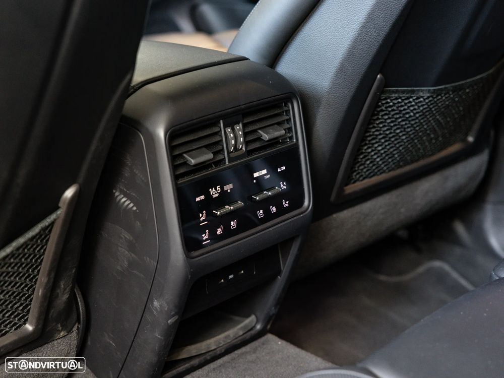 Porsche Cayenne E-Hybrid - 36