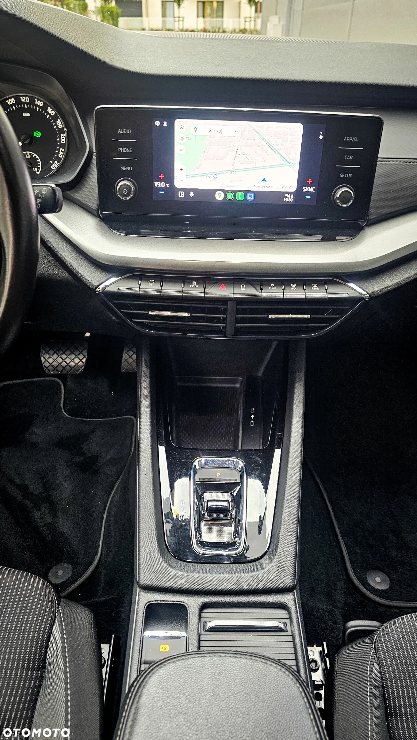Skoda Octavia 2.0 TDI SCR Ambition DSG - 19