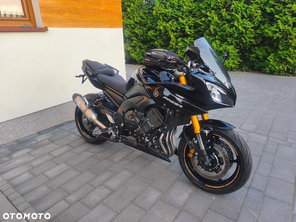 Yamaha FZ8