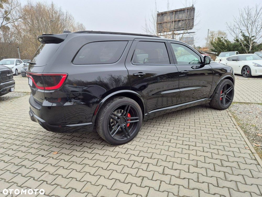 Dodge Durango 6.4 SRT - 11
