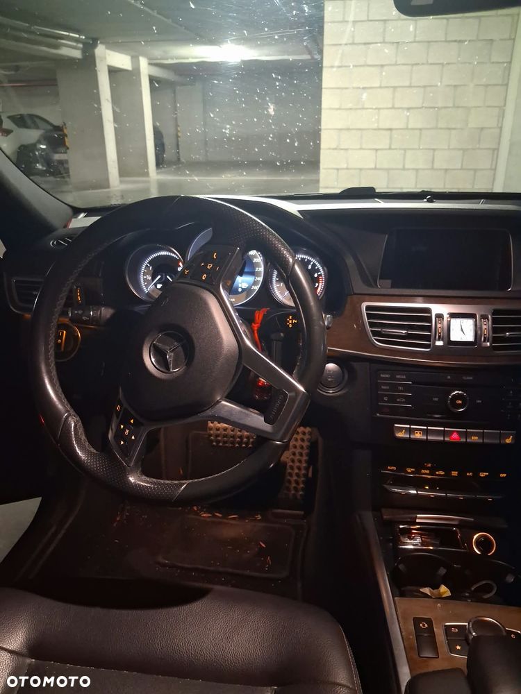 Mercedes-Benz E-Class 2016 photo 3