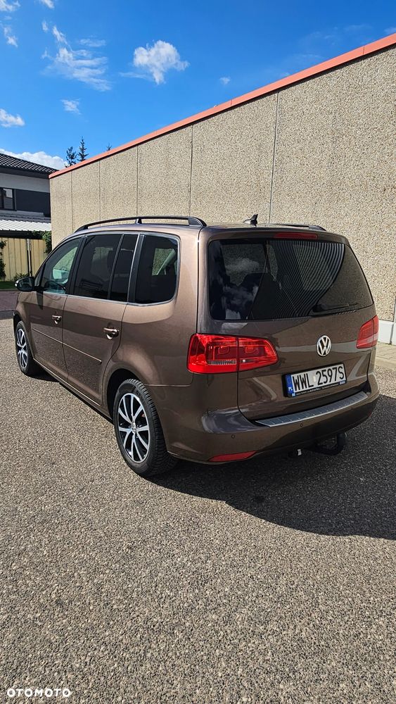 Volkswagen Touran 1.4 TSI Comfortline DSG - 9