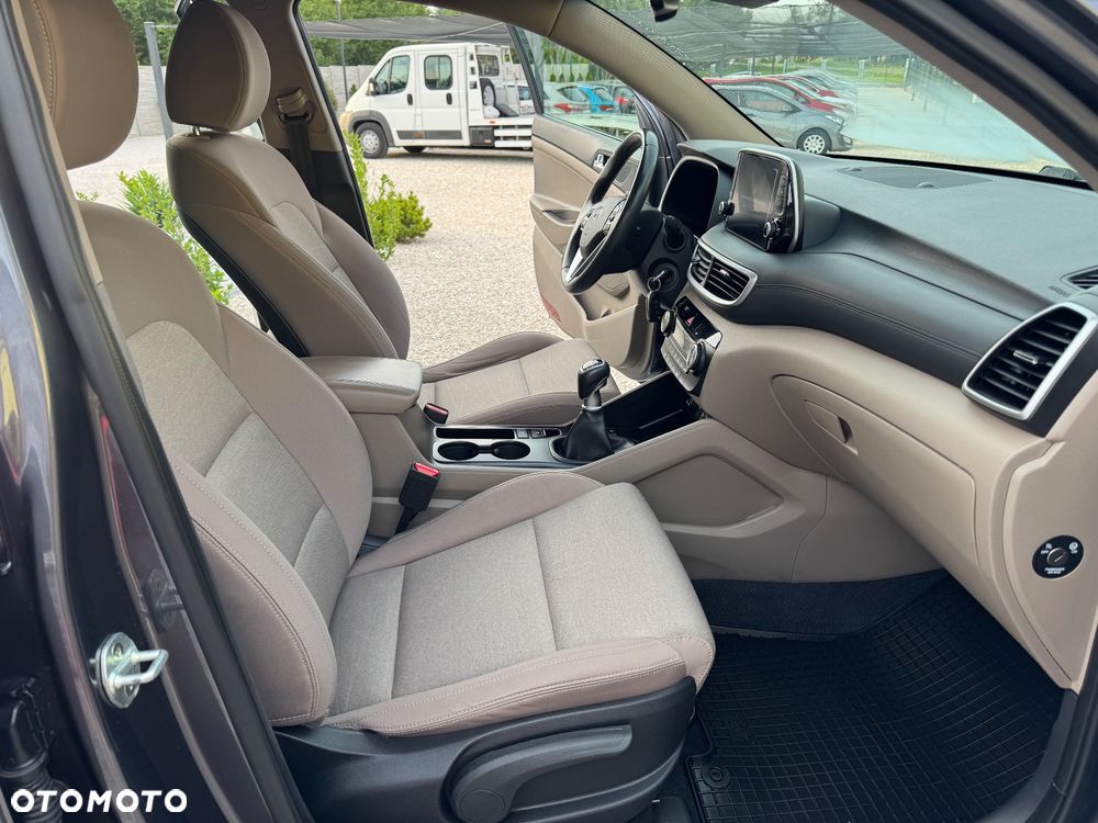 Hyundai Tucson blue 1.6 GDi 2WD Advantage - 29