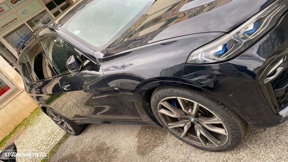 BMW X7 M50d - 1