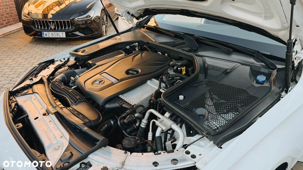 Mercedes-Benz Klasa C 200 4-Matic 7G-TRONIC - 34