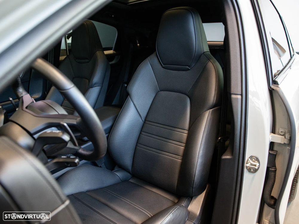 Porsche Cayenne Coupé S E-Hybrid - 24