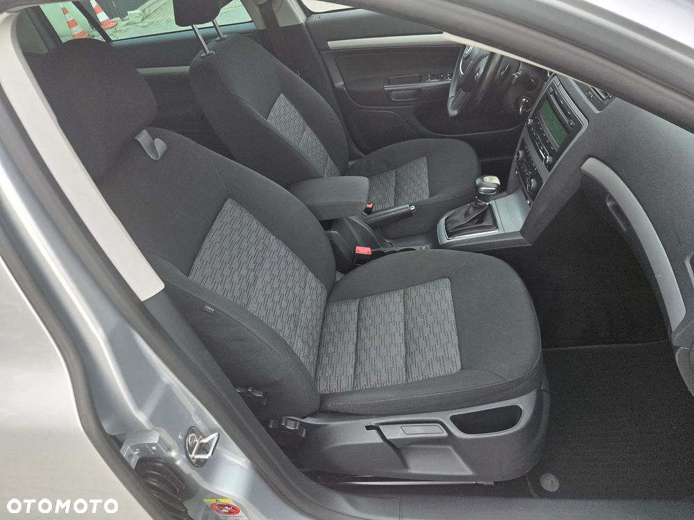 Skoda Octavia - 4