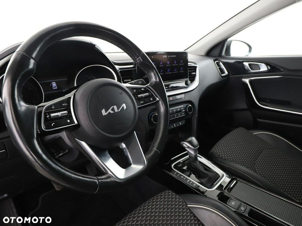Kia XCeed 1.5 T-GDI OPF DCT7 VISION - 15