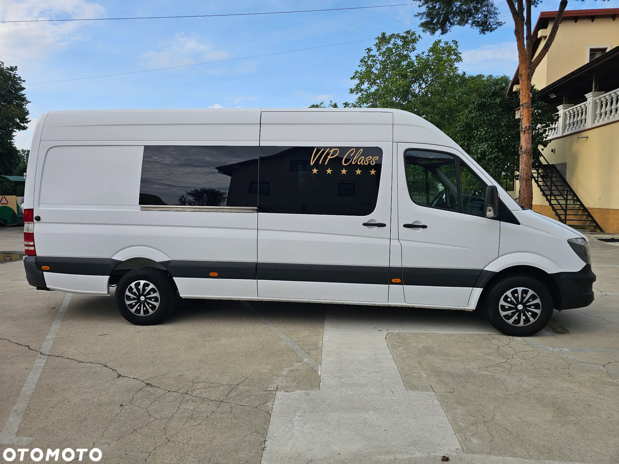 Mercedes-Benz Sprinter - 3