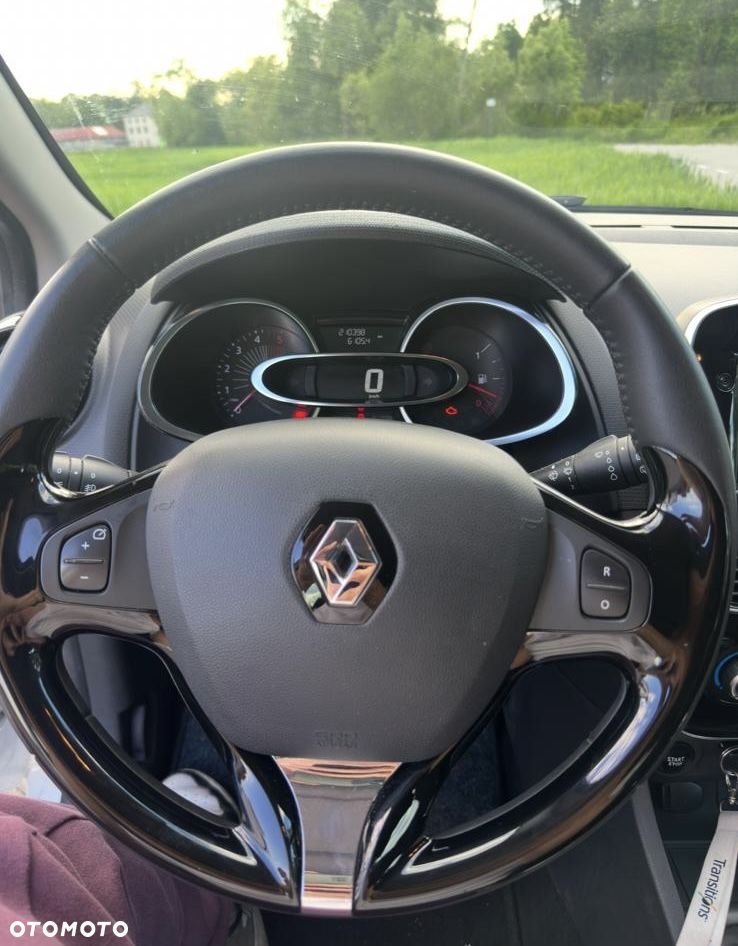 Renault Clio Energy dCi 90 Start & Stop LIMITED - 12