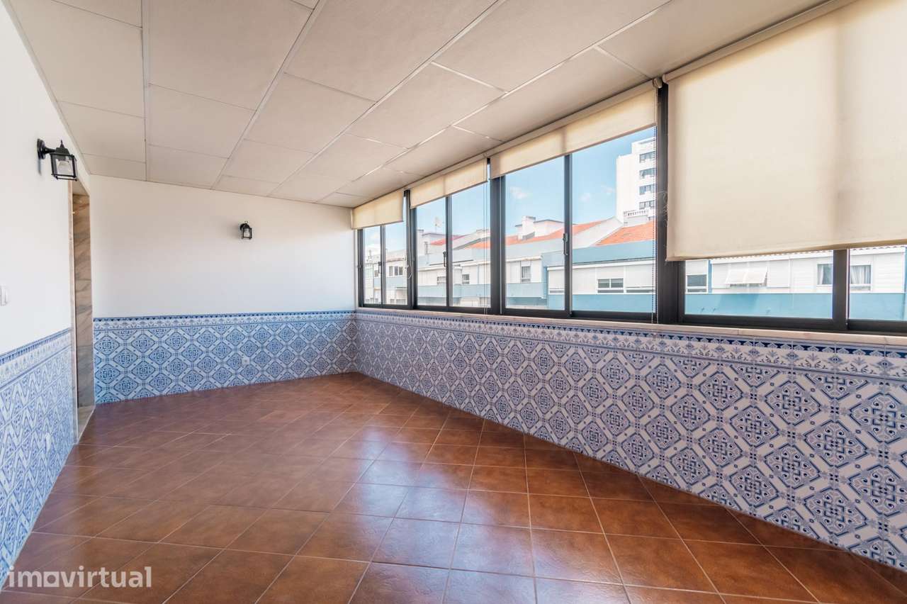 Apartamento T3 em Linda-a-Velha - Grande imagem: 4/20