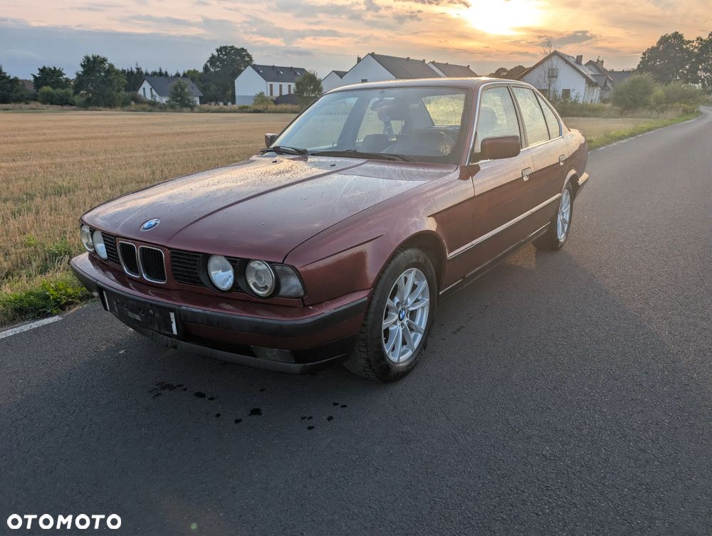 BMW Seria 5 520i - 2