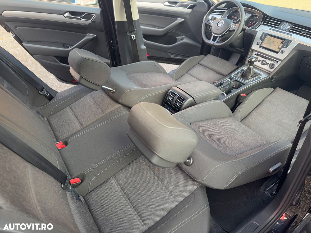 Volkswagen Passat Variant 2.0 TDI (BlueMotion Technology) Comfortline - 8