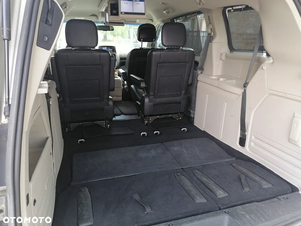 Lancia Voyager 2.8CRD Platinum - 6