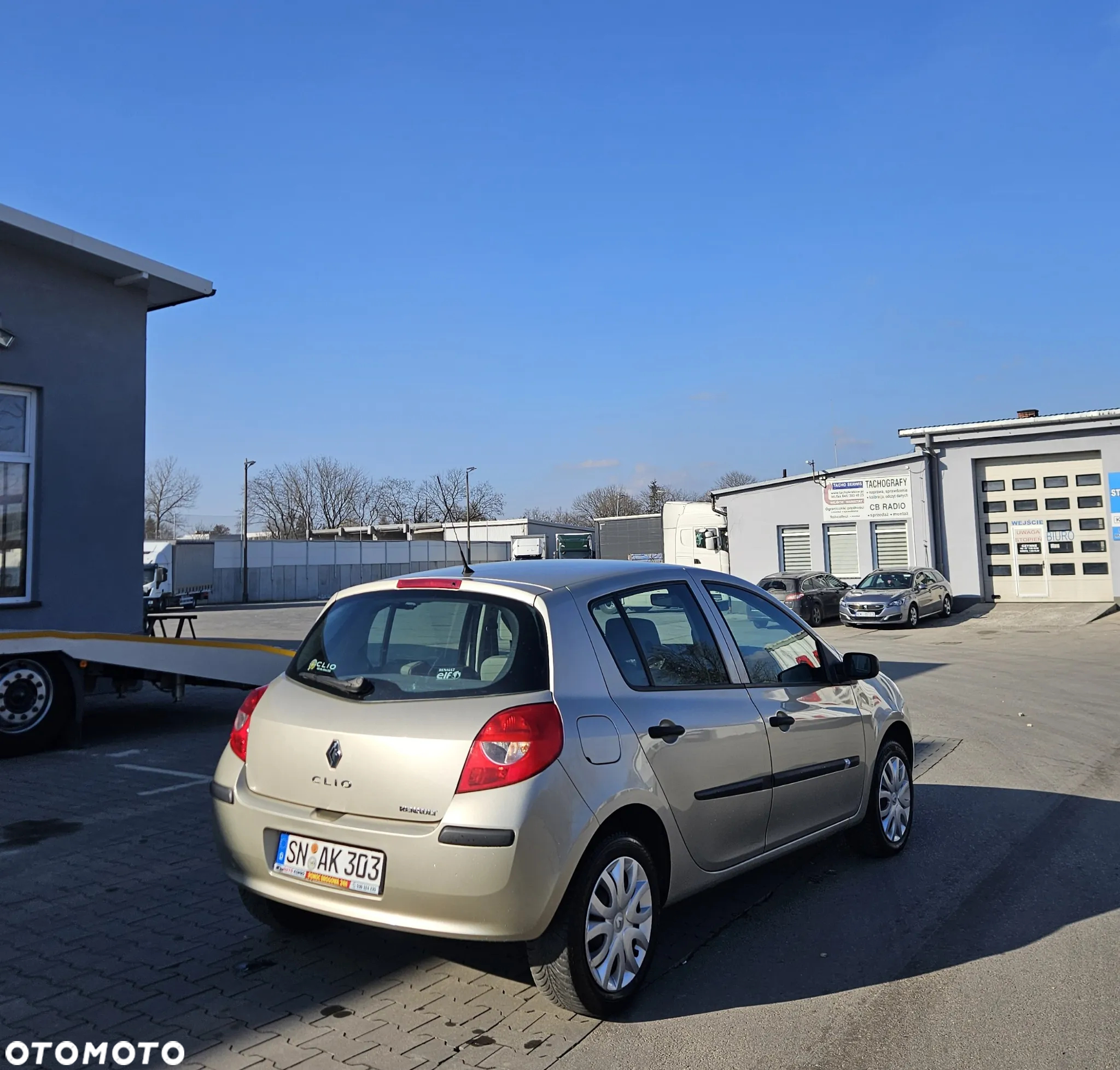 Renault Clio - 6