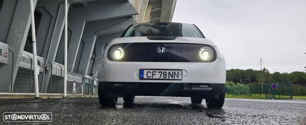 Honda e Advance (17") - 18