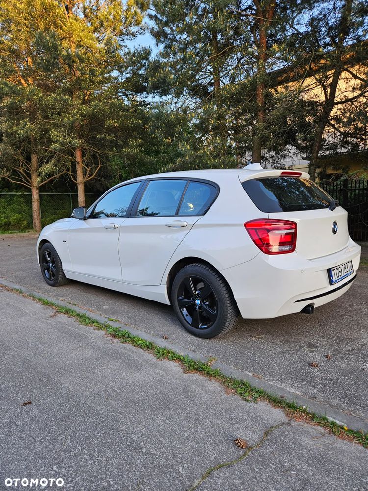 BMW Seria 1 116d Sport Line - 5