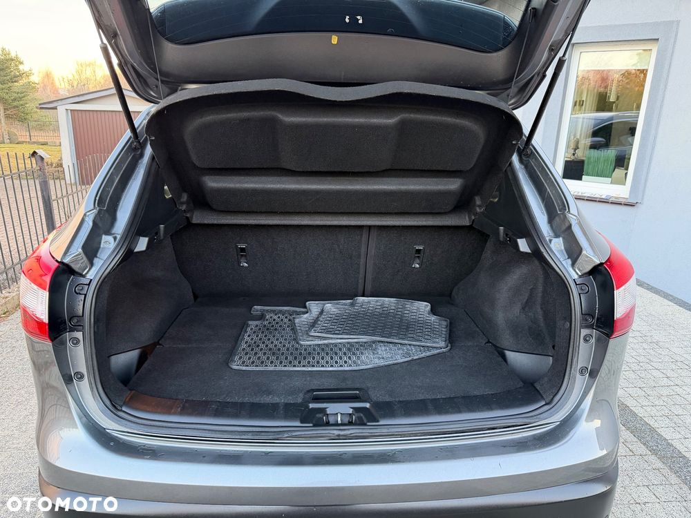 Nissan Qashqai 1.5 dCi Tekna+ - 12